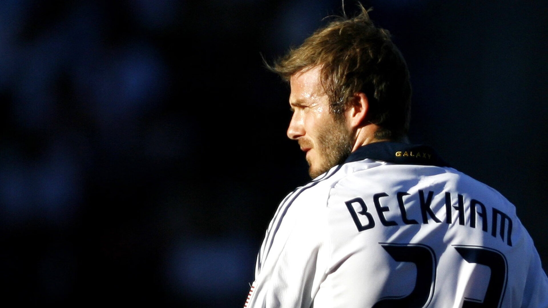 奥亚尔萨瓦尔惊艳四座，波兰险胜美国背后的战术博弈与个人英雄主义